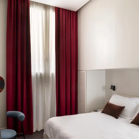 Golden House Vatican - Regolo Πανσιόν