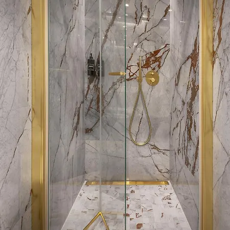 Maison d'hôtes Golden House Vatican - Regolo 4*